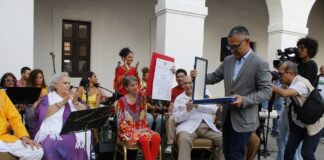Cecilia Todd es condecorada con la Orden Francisco de Miranda en emotivo homenaje musical