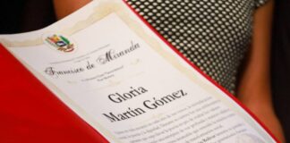Gloria Martín honrada con la Orden Francisco de Miranda en su Primera Clase